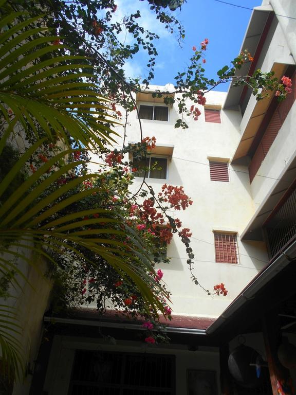 Hostal Condo-Parque Santo Domingo Exterior photo