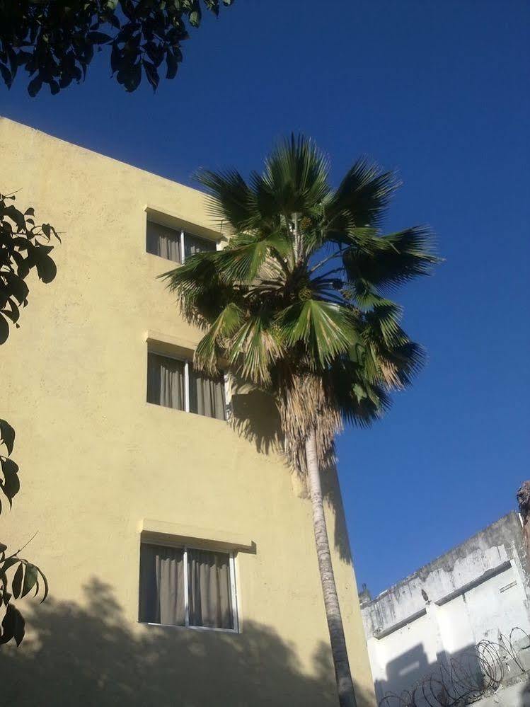Hostal Condo-Parque Santo Domingo Exterior photo